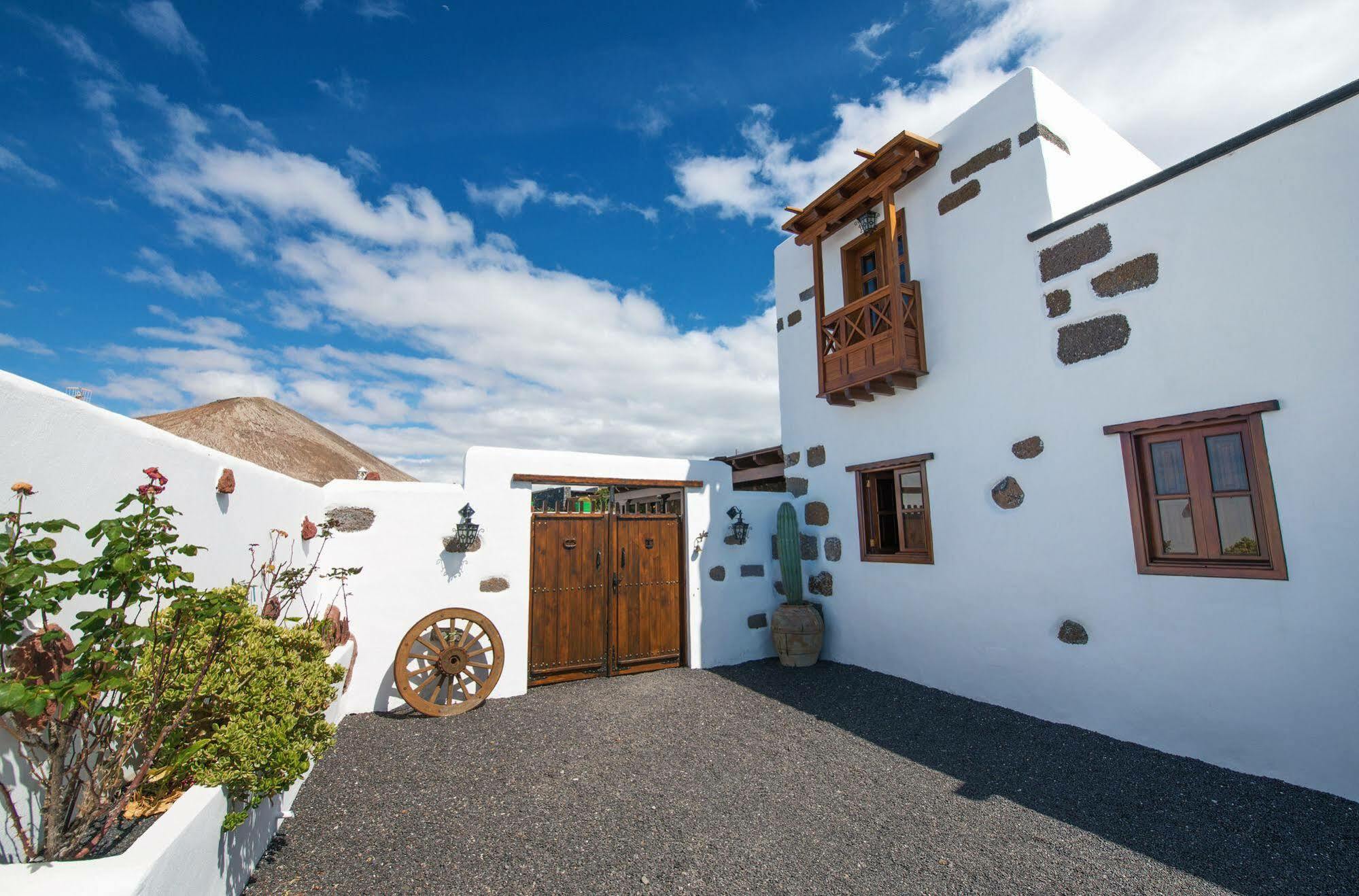 Casa Emblematica Garaday Lanzarote Guest House Тинахо Екстериор снимка